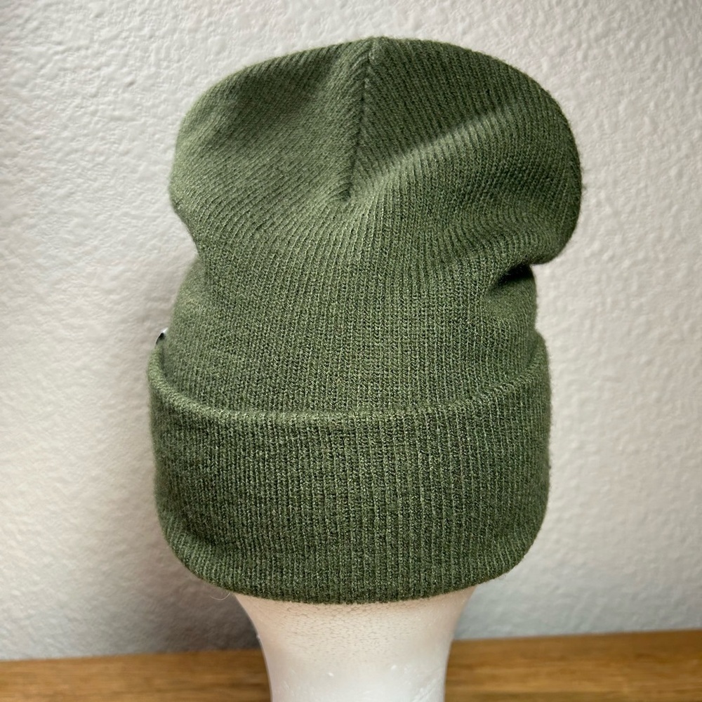 Military green Burton beans beanie!